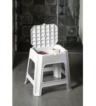 Photo: Koupelnová stolička s úložným prostorem, bílá
