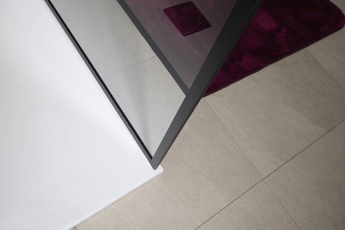 Gelco CURE BLACK sprchová zástěna 1100mm, čiré sklo CB110
