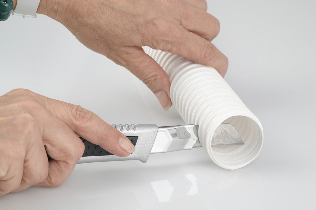 Bruckner FLEXY ohebná propojovací trubka, L-80cm, koleno 40/40mm 164.321.0