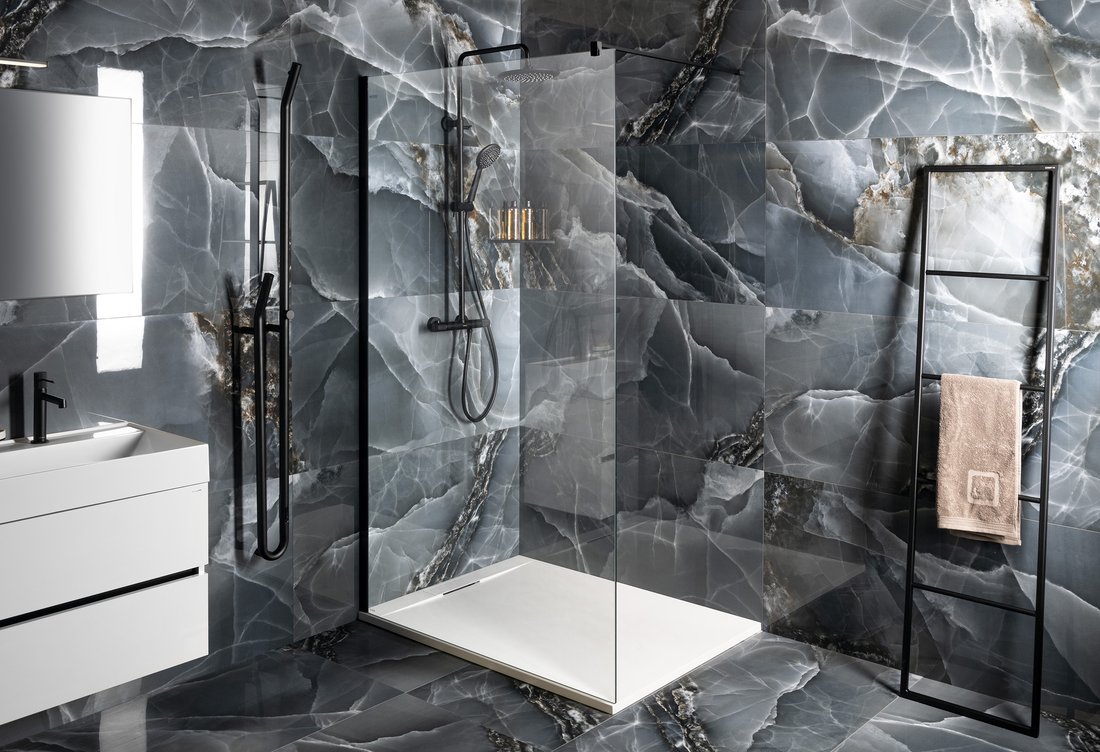 Gelco VARIO BLACK jednodílná sprchová zástěna k instalaci ke stěně, čiré sklo, 1100 mm GX1211GX1014