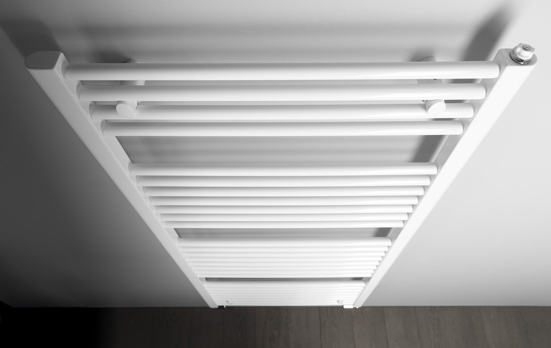 Aqualine DIRECT otopné těleso s bočním připojením 450x1320 mm, bílá ILR34T