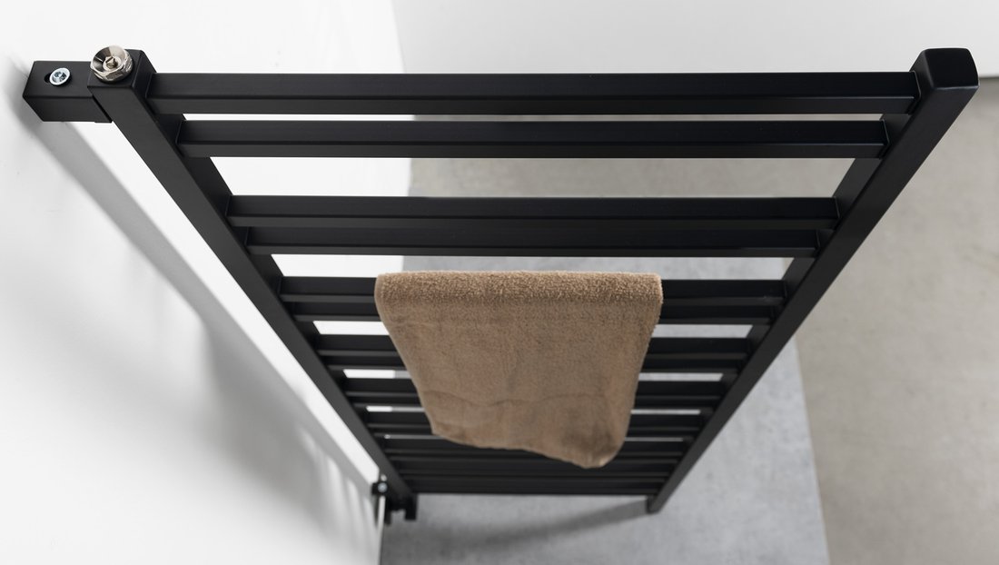 Sapho METRO SPACE otopné těleso 550x1430 mm, do prostoru, černá mat IR438B