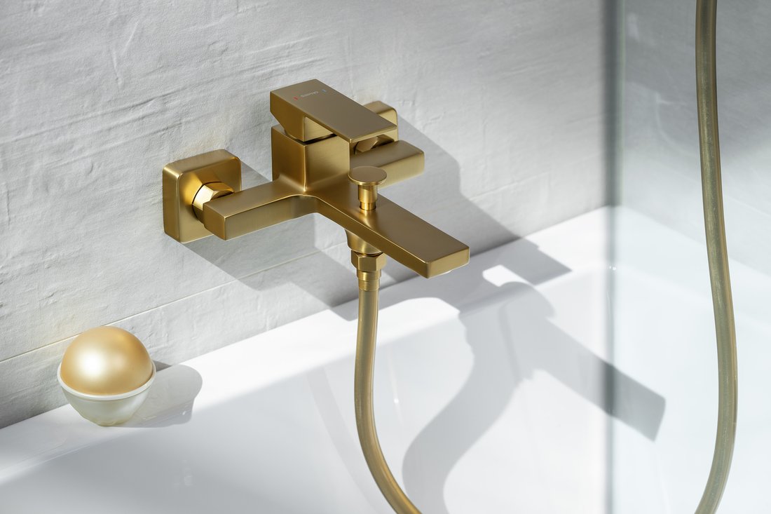 53048-cm010gb_cubemix_nastenna_vanova_baterie_int_1_k