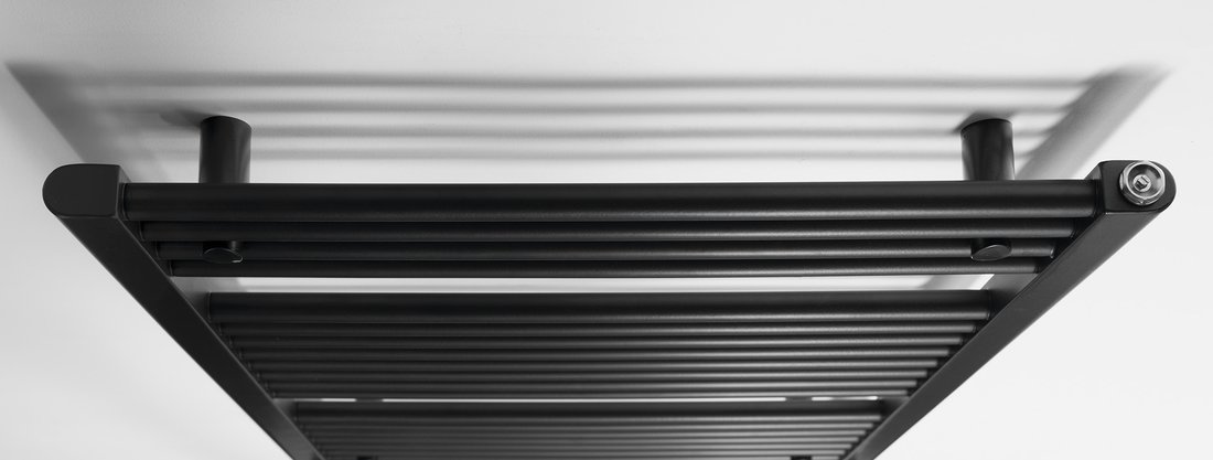 Aqualine DIRECT otopné těleso s bočním připojením 600x960 mm, černá mat ILR96B
