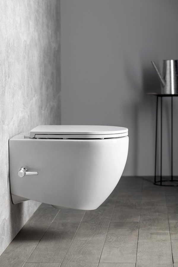 Isvea INFINITY CLEANWASH závěsná WC mísa, integrovaná baterie a bidet. sprška, Rimless, 36,5x53cm, bílá 10NFS9217I
