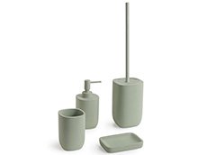 YLENIA Photo: YLENIA